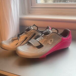 Pearl Izumi Silver and Pink Cycling Shoes